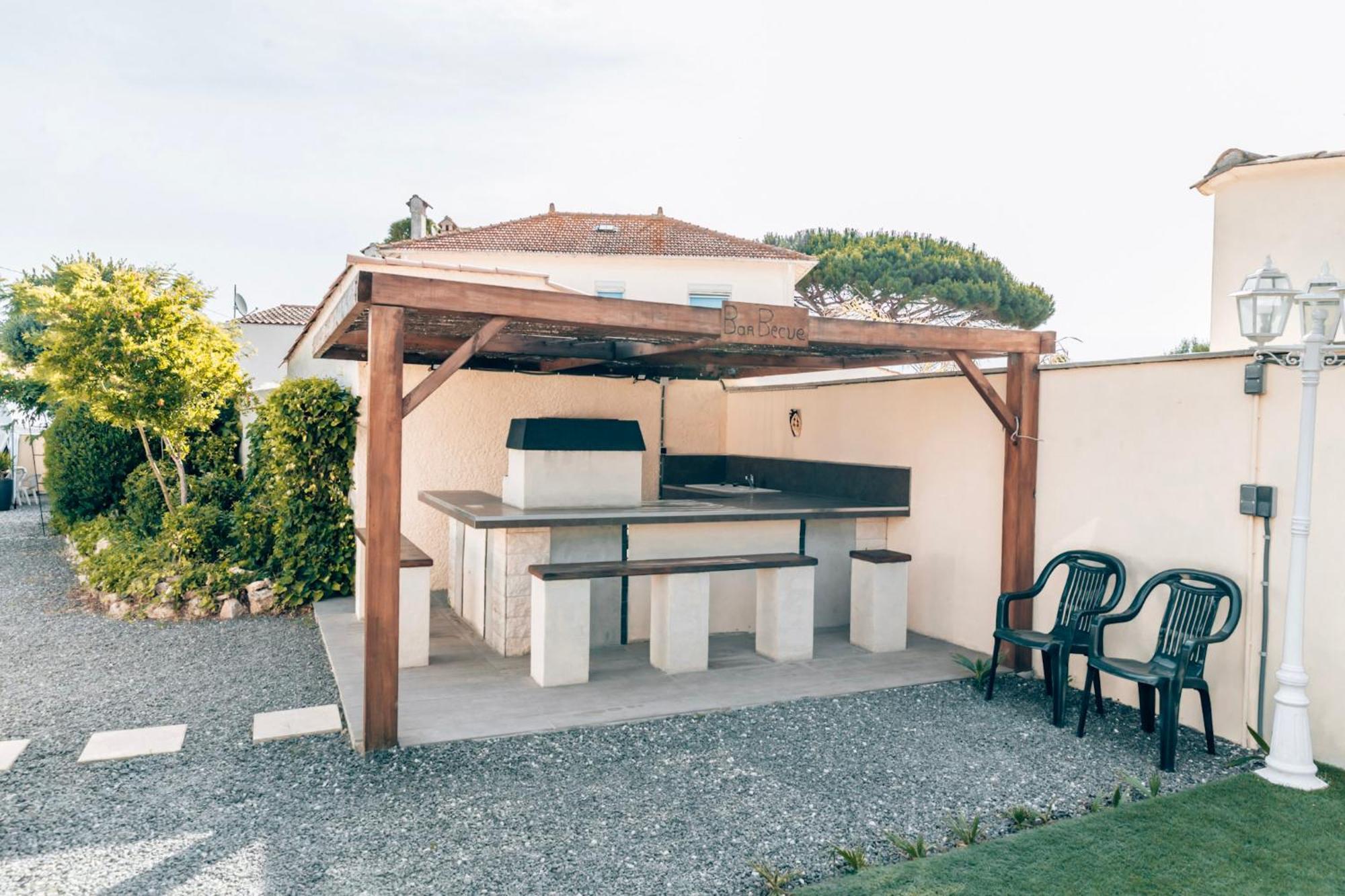 Reve D'Azur, 2 Chambres, Maison Julia En Bord De Mer A La Nartelle, Piscine Partagee, Parking & Terrasse Bbq, Wifi Et Draps Inclus Plage A Pied 생트막시메 외부 사진