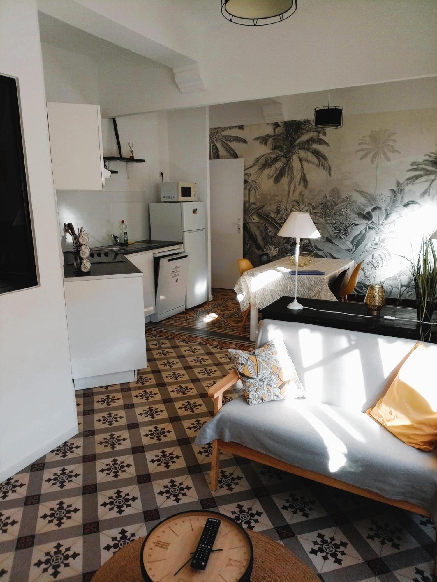 Reve D'Azur, 2 Chambres, Maison Julia En Bord De Mer A La Nartelle, Piscine Partagee, Parking & Terrasse Bbq, Wifi Et Draps Inclus Plage A Pied 생트막시메 외부 사진
